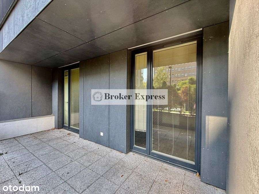 Mieszkanie z tarasem!-17