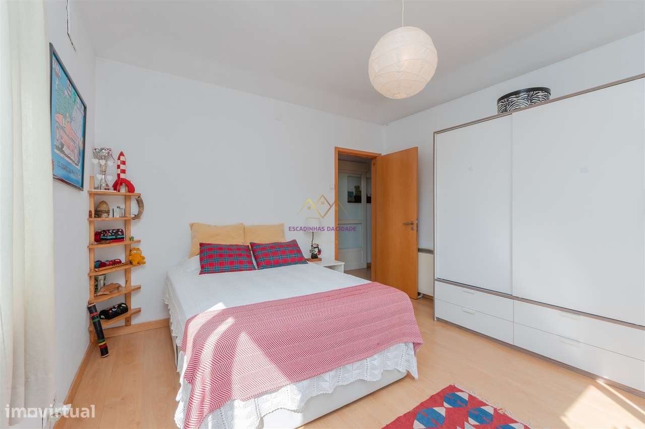 Moradia única à venda numa das melhores ruas de Oeiras-22