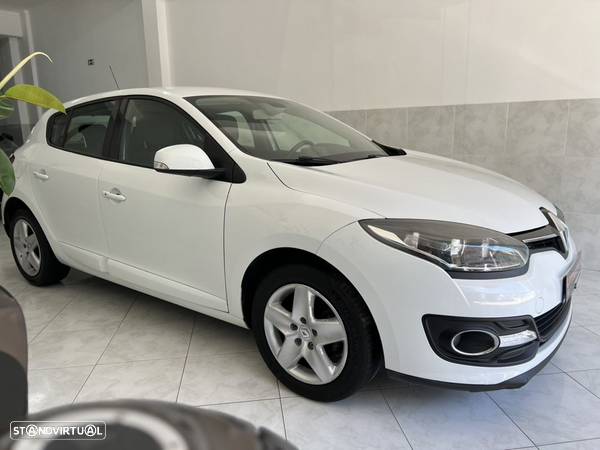 Renault Mégane 1.5 dCi Confort SS - 6