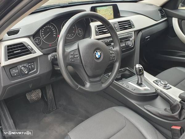 BMW 316 d Touring Line Luxury Auto - 8