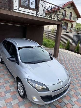 Renault Megane - 14