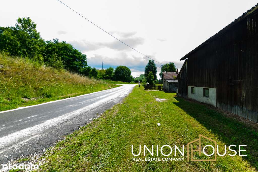 Działka 15ar z domem i stodołą Kacice Słomniki-8