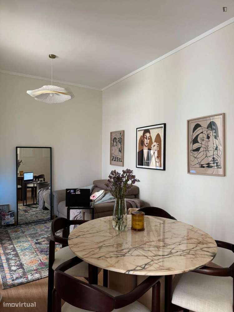 Apartamento com 1 quartos - localizado em Campolide Lisbon - Grande imagem: 2/8