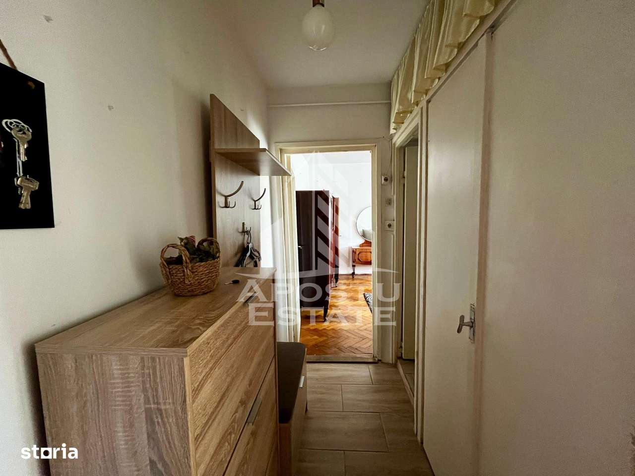Apartament 2 camere,etaj 4,zona Sagului - Imagine principală: 5/9