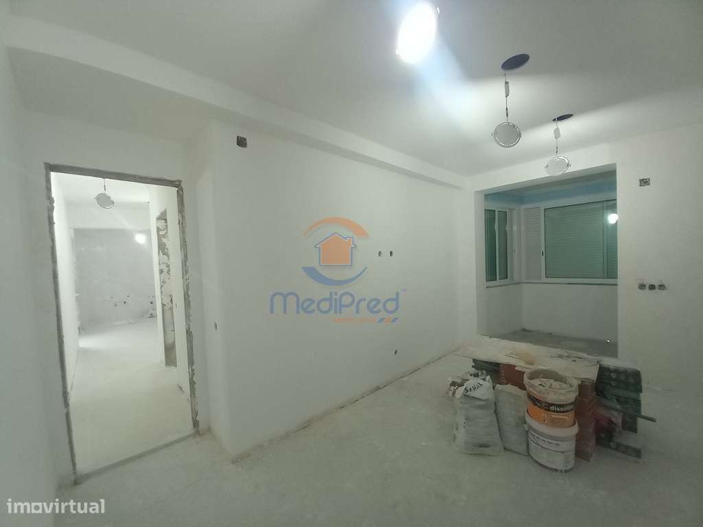 Apartamento T2 remodelado - Almada - Grande imagem: 5/22