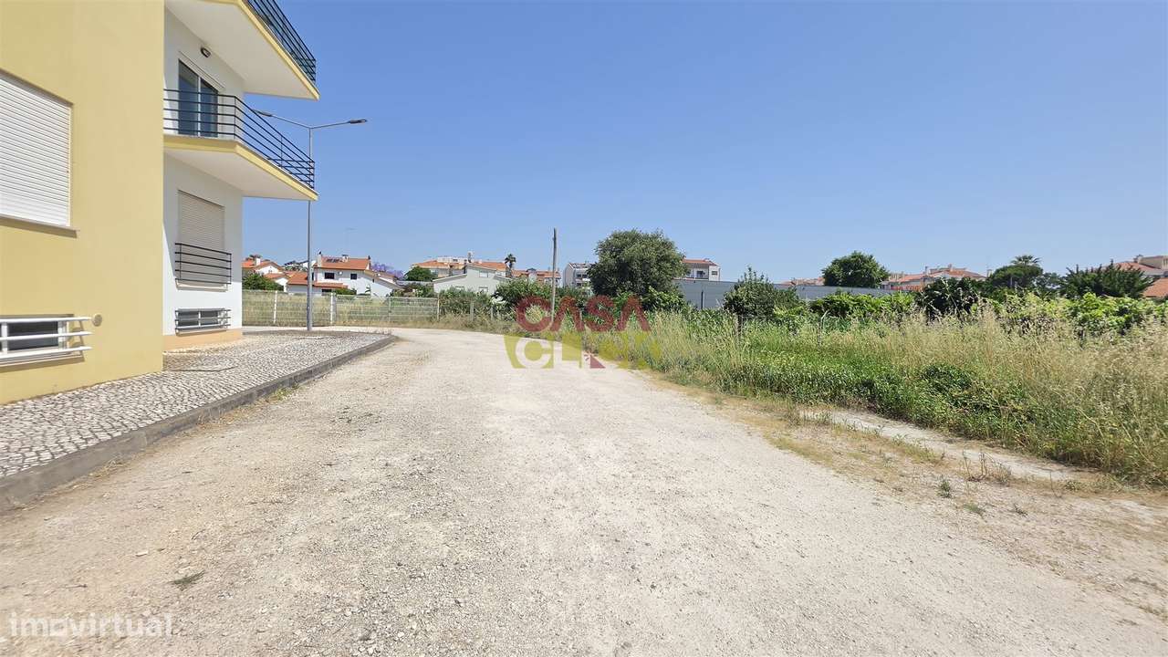 Terreno Para Construção T3 Venda em Nossa Senhora de Fátima,Entroncame-32