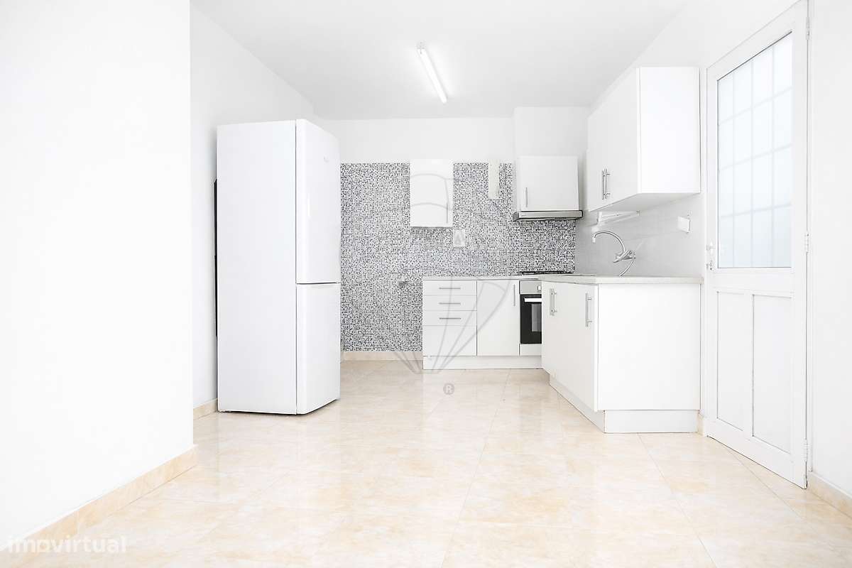 Moradia T1 para venda - Grande imagem: 5/12