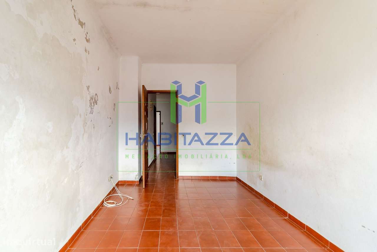 Moradia T3 com garagem e Vistas Desafogadas sobre o Campo, em Bensafri-28