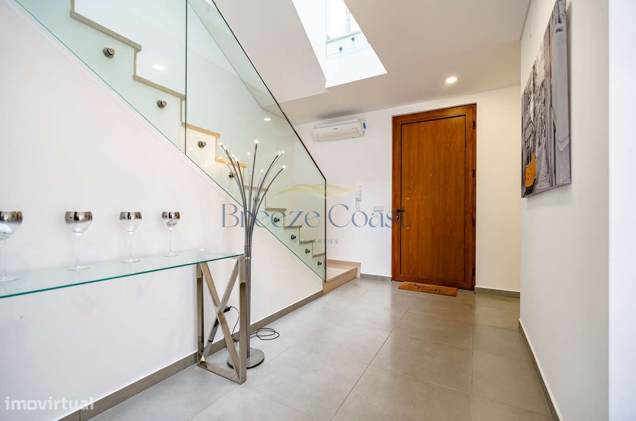 Moradia T4 com Rooftop Vista Mar-22