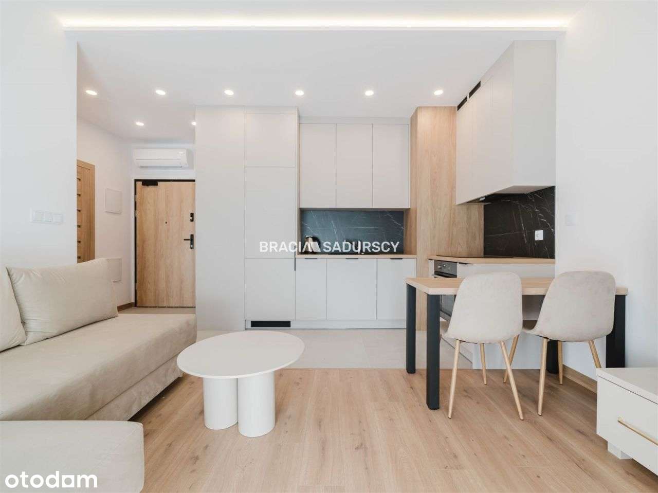 2 Pok Ok 35,4 M2 Blisko Centrum Z Dużym Balkonem-13