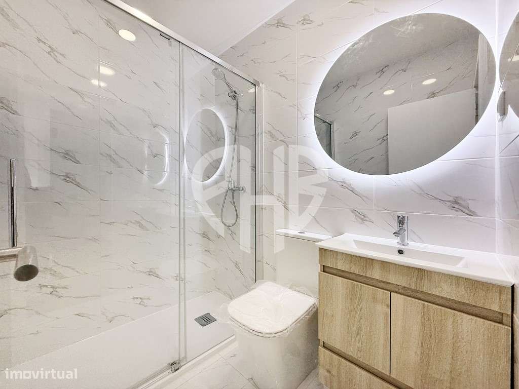 Apartamento T2 // Renovado - Santana / Sesimbra-7