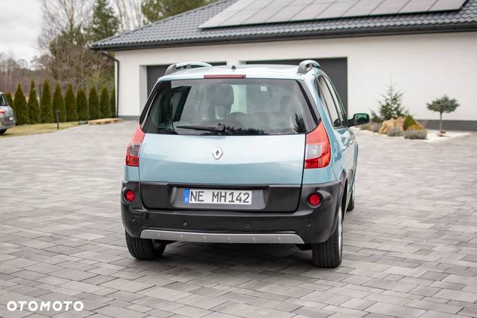 Renault Scenic - 12