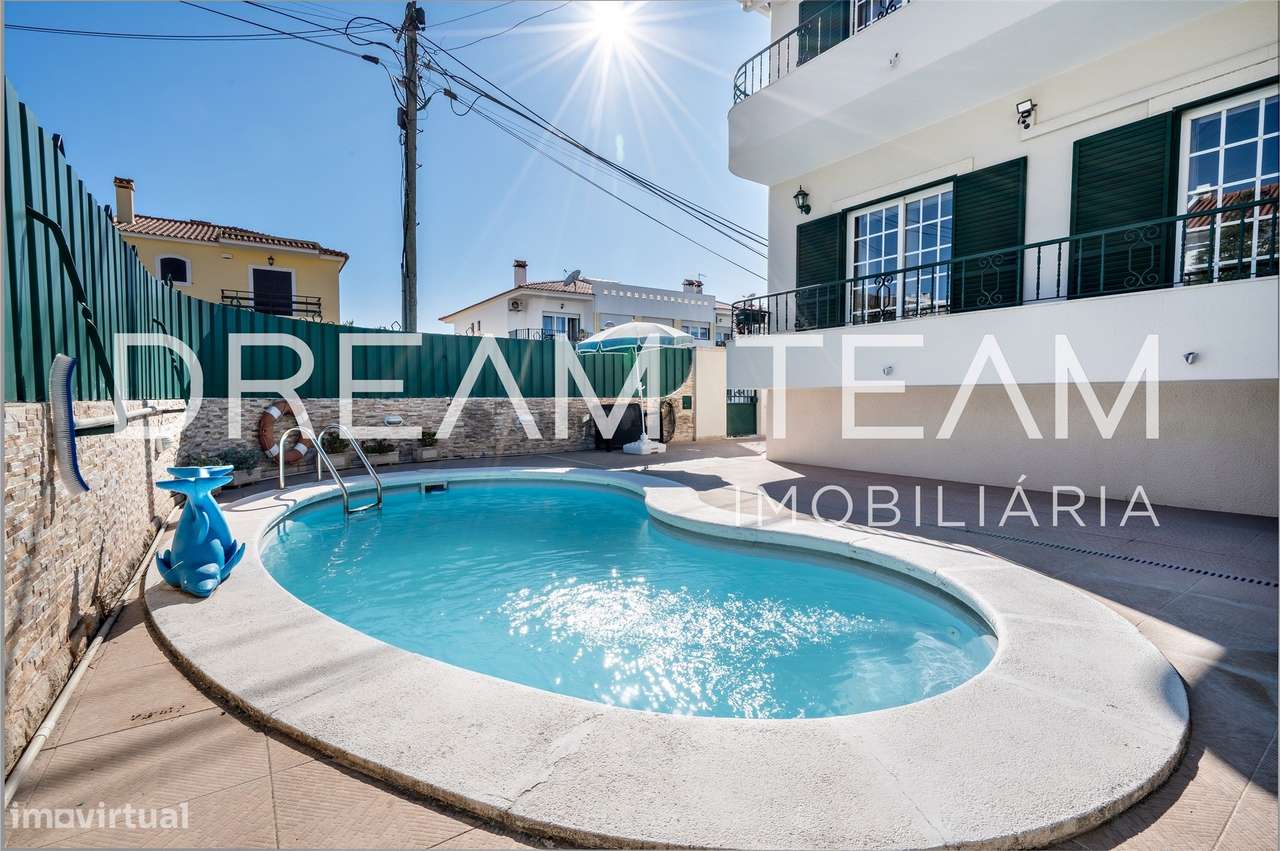 Moradia T3 Vila Nogueira de Azeitao Com Piscina-29