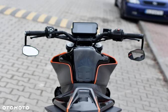 KTM Duke - 13