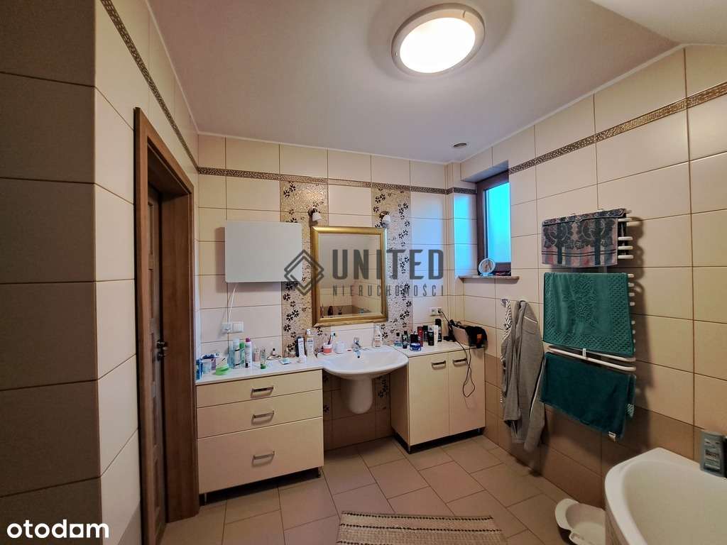 Dom wolnostojący w Miłoszycach z pięknym ogrodem-11