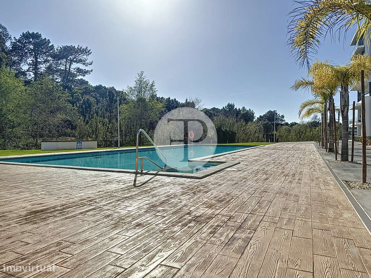 T4 em condomínio com piscina – Excelente estado – Caldas Terrace-33