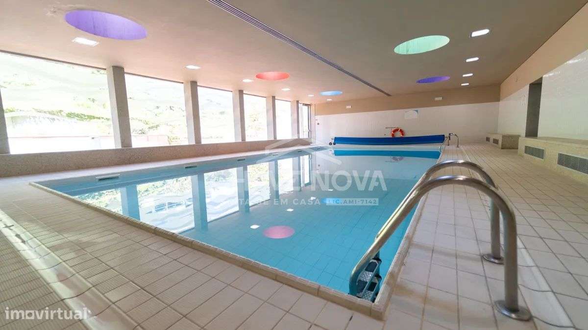 PS - Excelente Apartamento T3 em prédio Lake Towers, Vila Nova de Gaia-38
