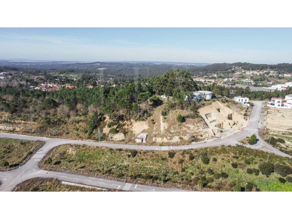 2 Lotes de Terreno com Projeto Aprovado | Cernache - Grande imagem: 4/15