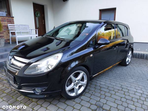 Opel Corsa 1.6 Turbo GSi - 1