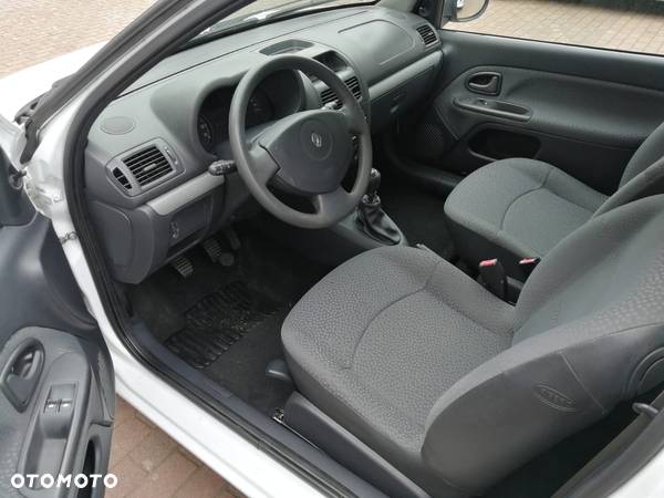 Renault Clio 1.2 Campus Authentique - 13