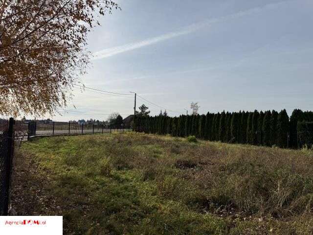 Błonie,Mpzp,1000m,ogrodzona,z wodą,kanaliz,a gaz,p-3