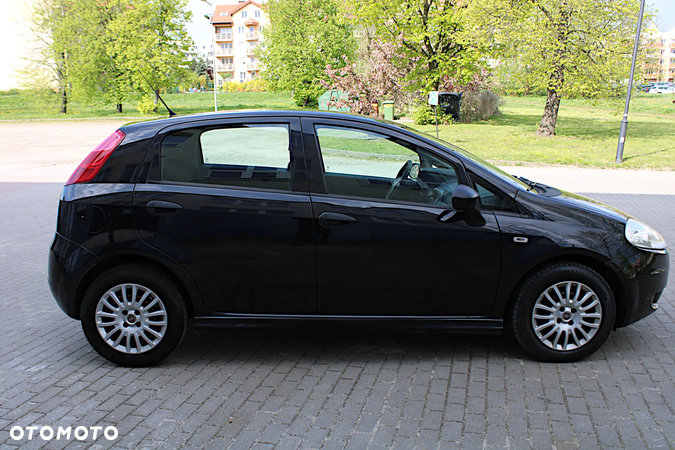 Fiat Grande Punto - 22