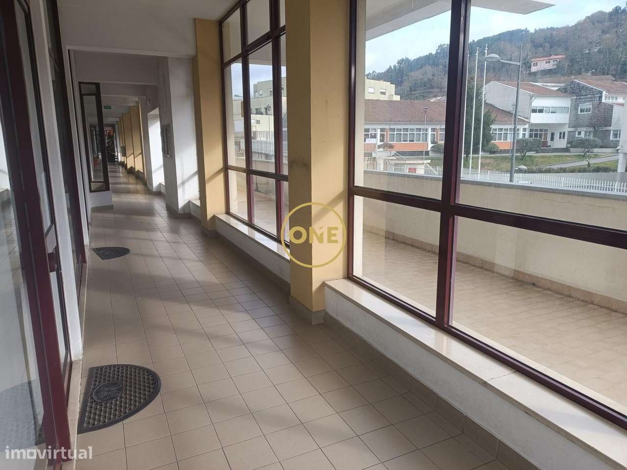 Loja no Centro de Terras de Bouro ️ - Grande imagem: 5/9