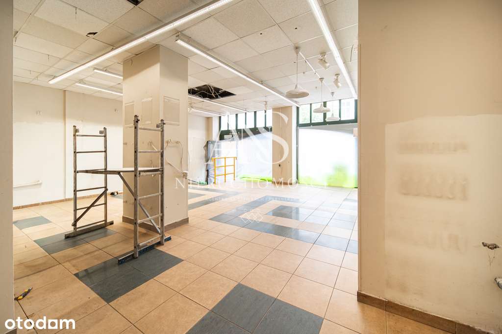 Lokal usługowy 84 m na sprzedaż-4