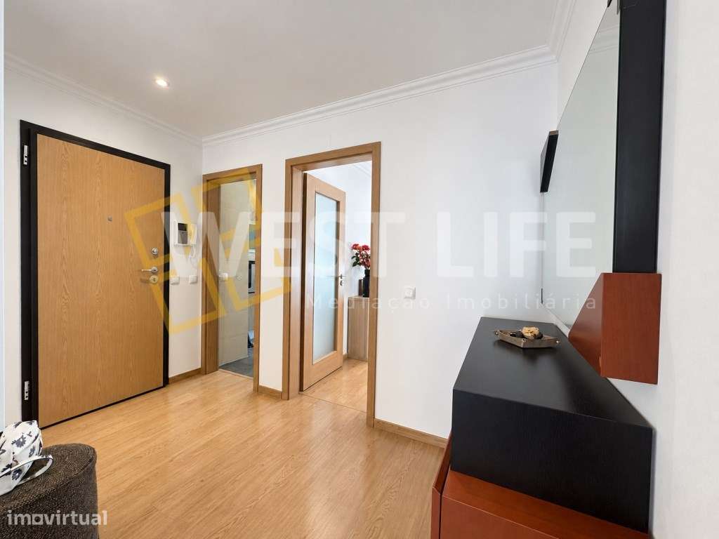 Apartamento T2 com excelente exposição solar junto ao Centro de Maf...-9