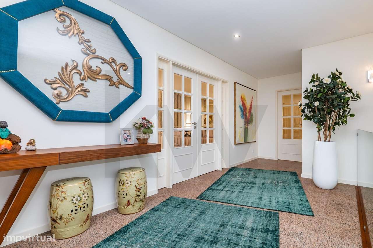 Apartamento T5 Duplex - Grande imagem: 2/35