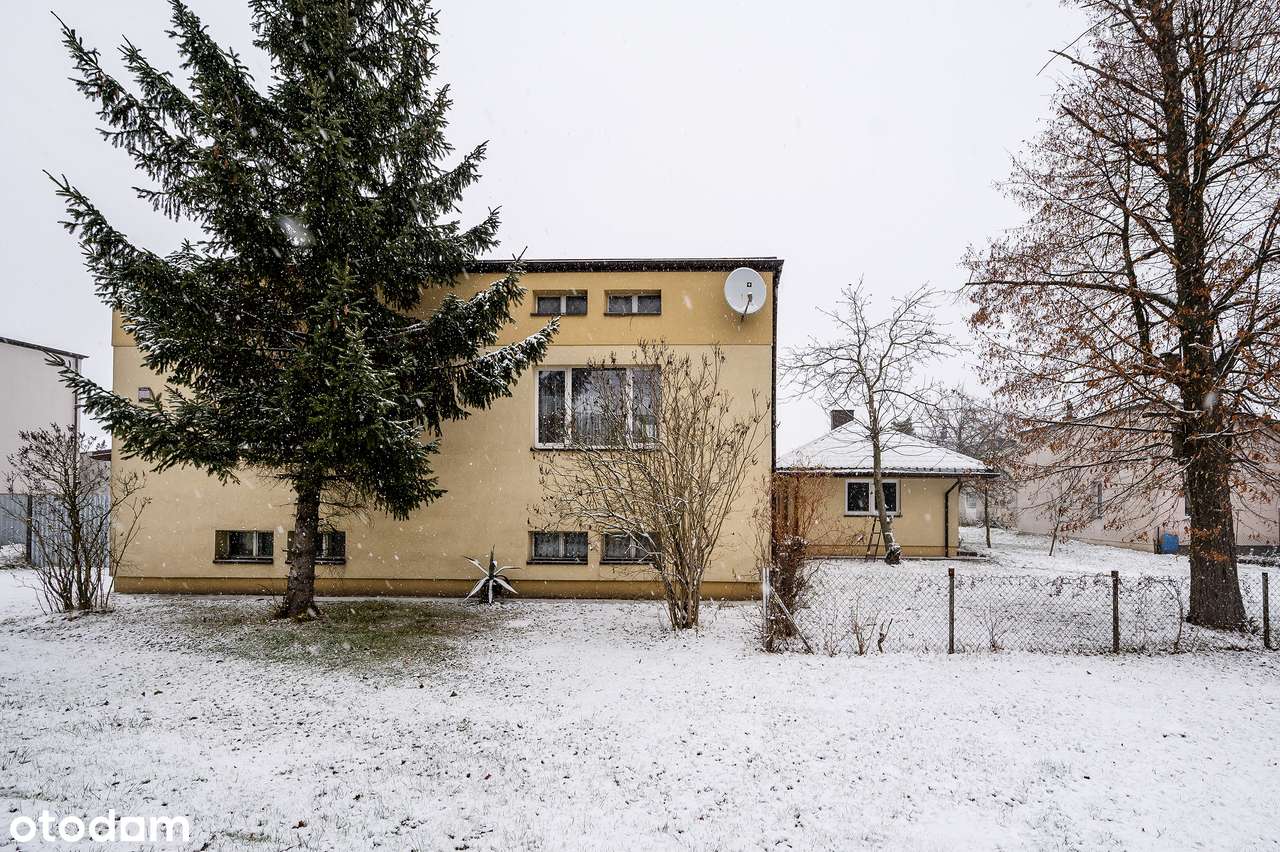 Na sprzedaż dom z dużą działką-0