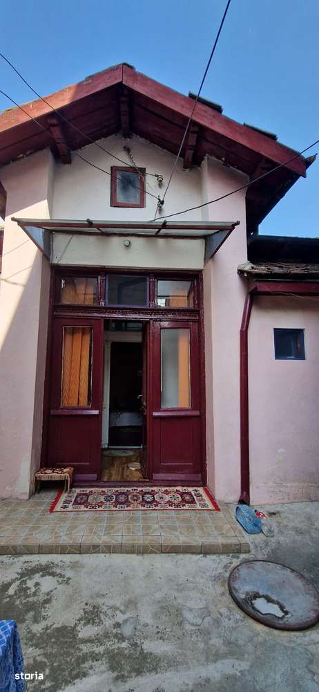Casa 3 camere+bucatarie, beci + garsoniera, zona Casa de cultura!!!-0