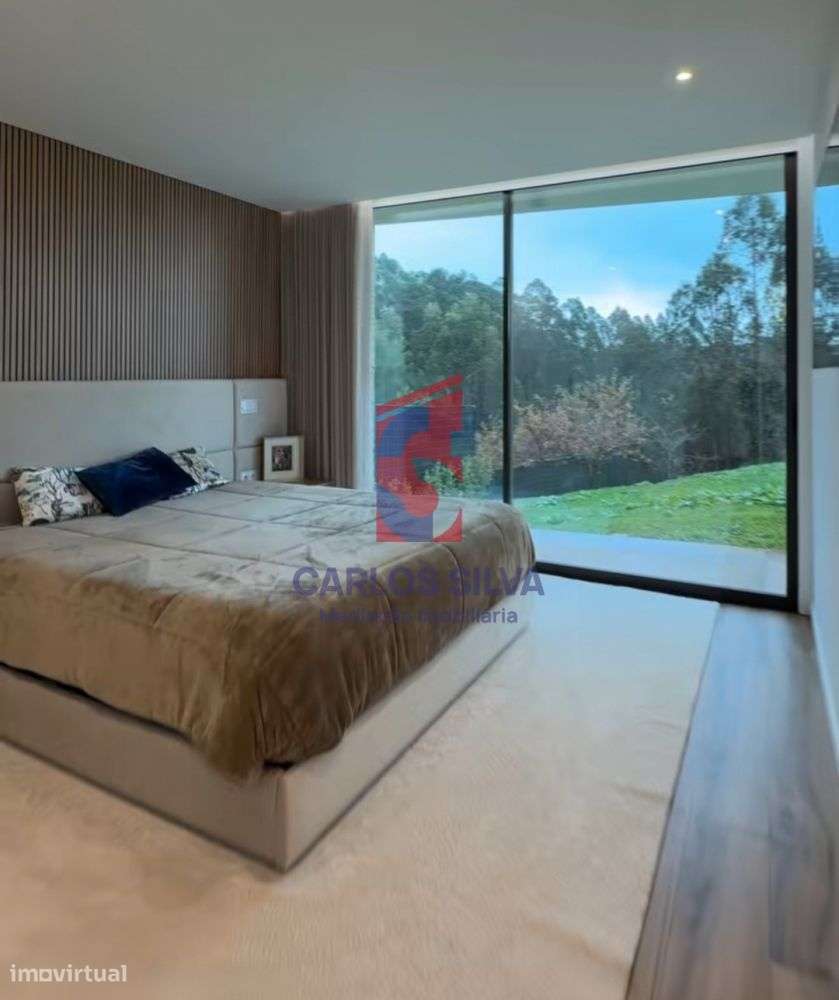 Moradia individual T3 de arquitetura moderna - Barcelos-7