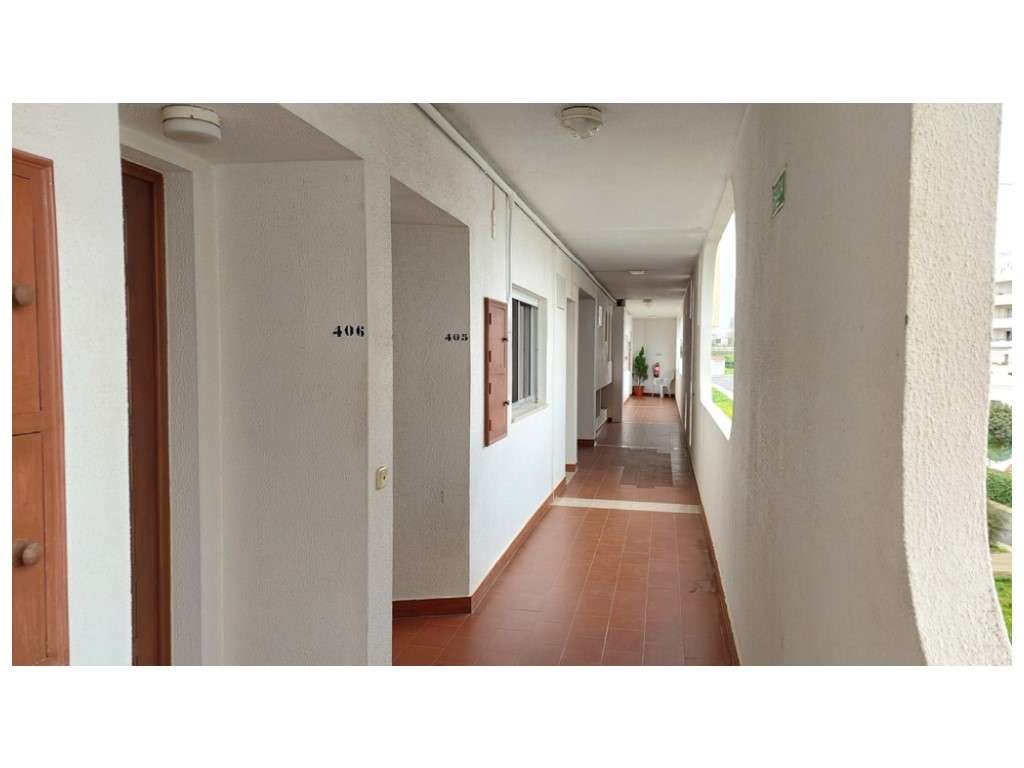 Apartamento T1 em Montechoro - Albufeira-12