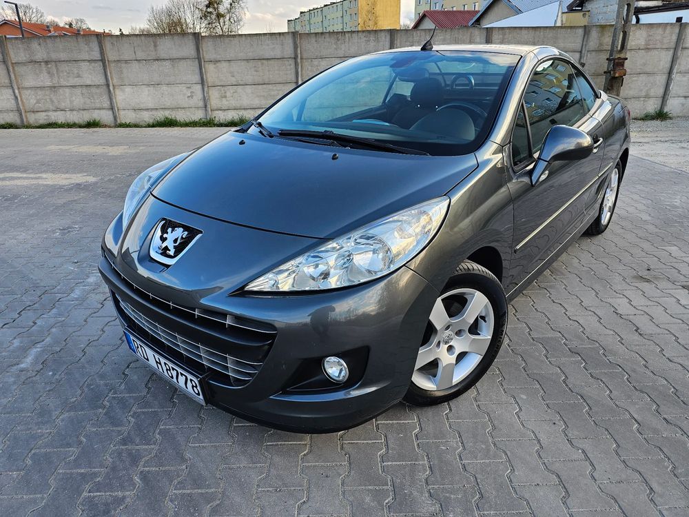 Peugeot 207 120 VTi Platinum 2011