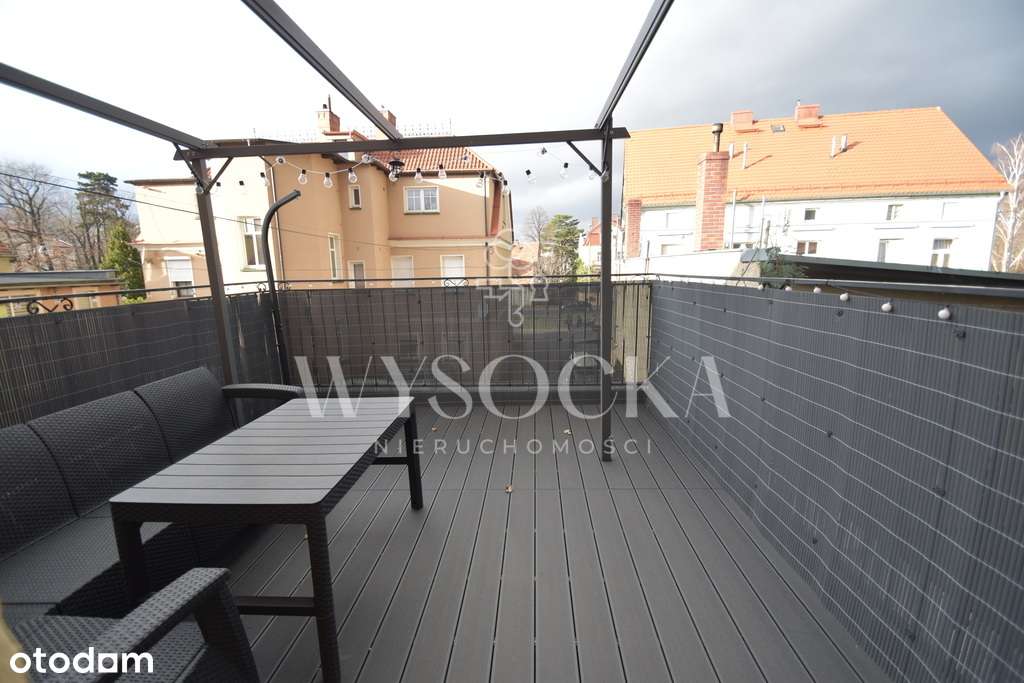 3 pok. z dużym tarasem, do zamieszkania.-15