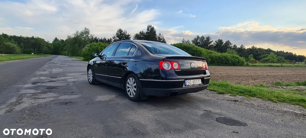 Volkswagen Passat 1.8 TSI Highline - 4