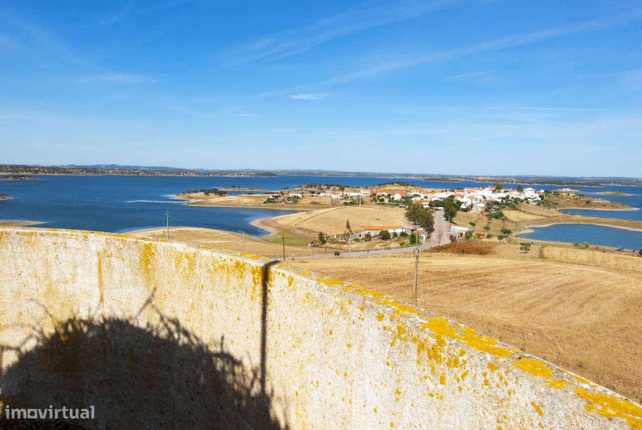 TERRENO COM VISTA PRIVILEGIADA PARA O LAGO DE ALQUEVA - ESTRELA - Grande imagem: 4/4