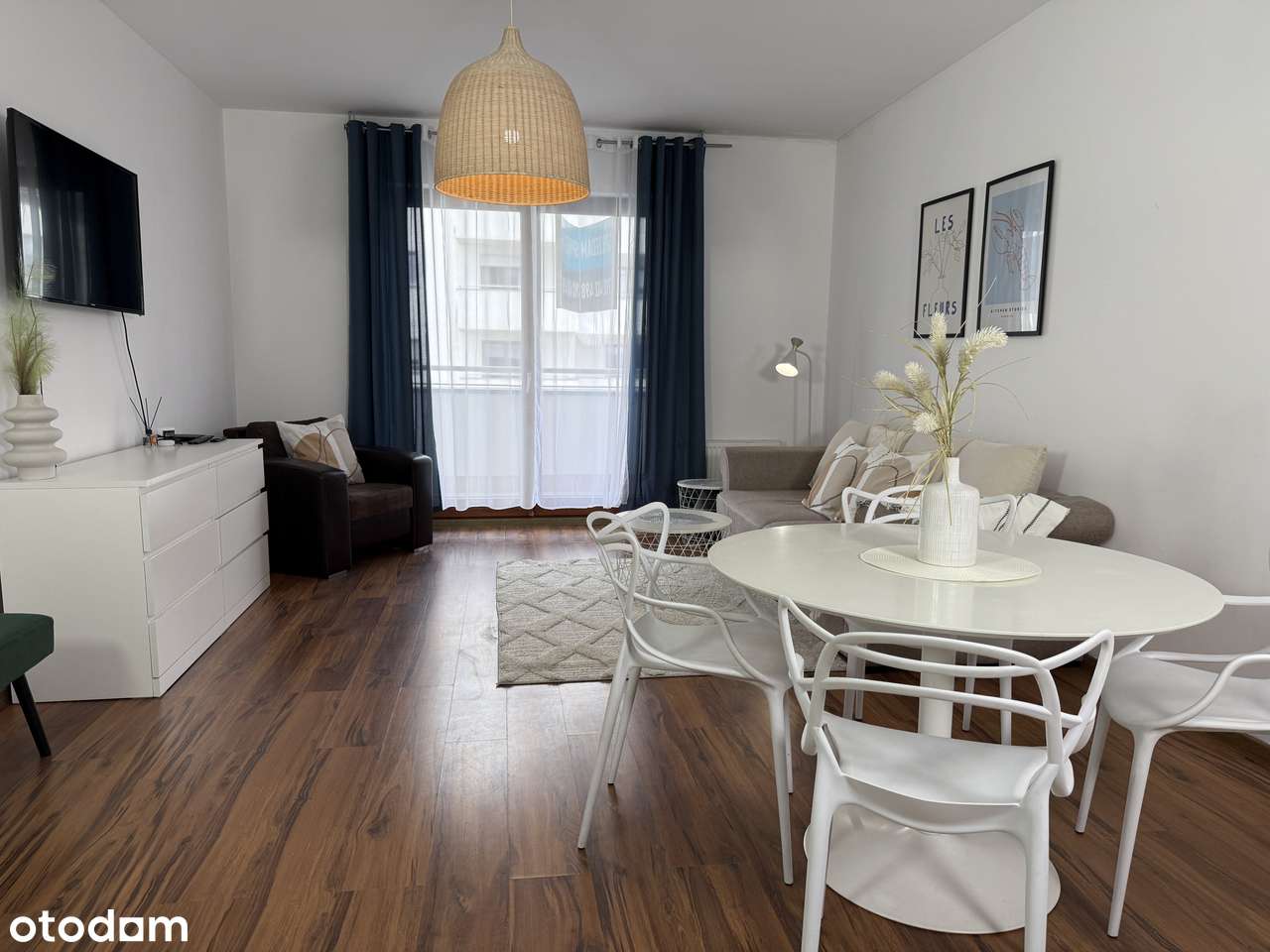 Komfortowe dwupokojowe mieszkanie – Platan Complex-4