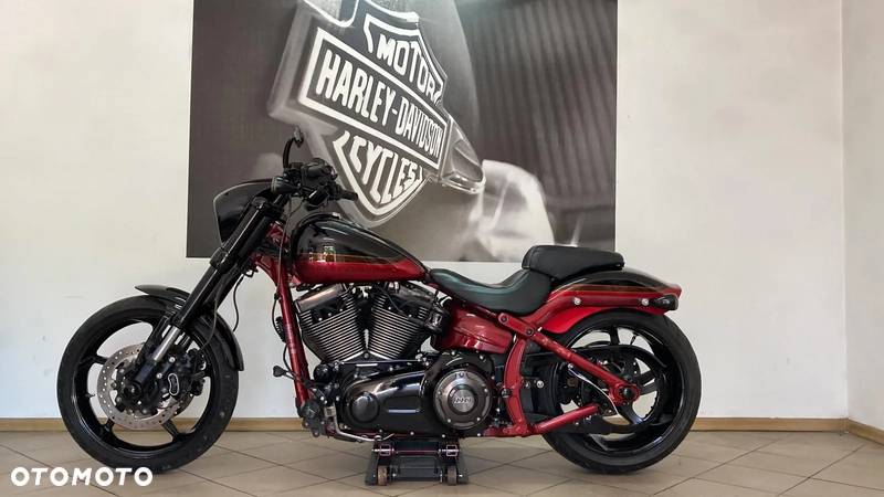 Harley-Davidson FXSB Breakout - 1