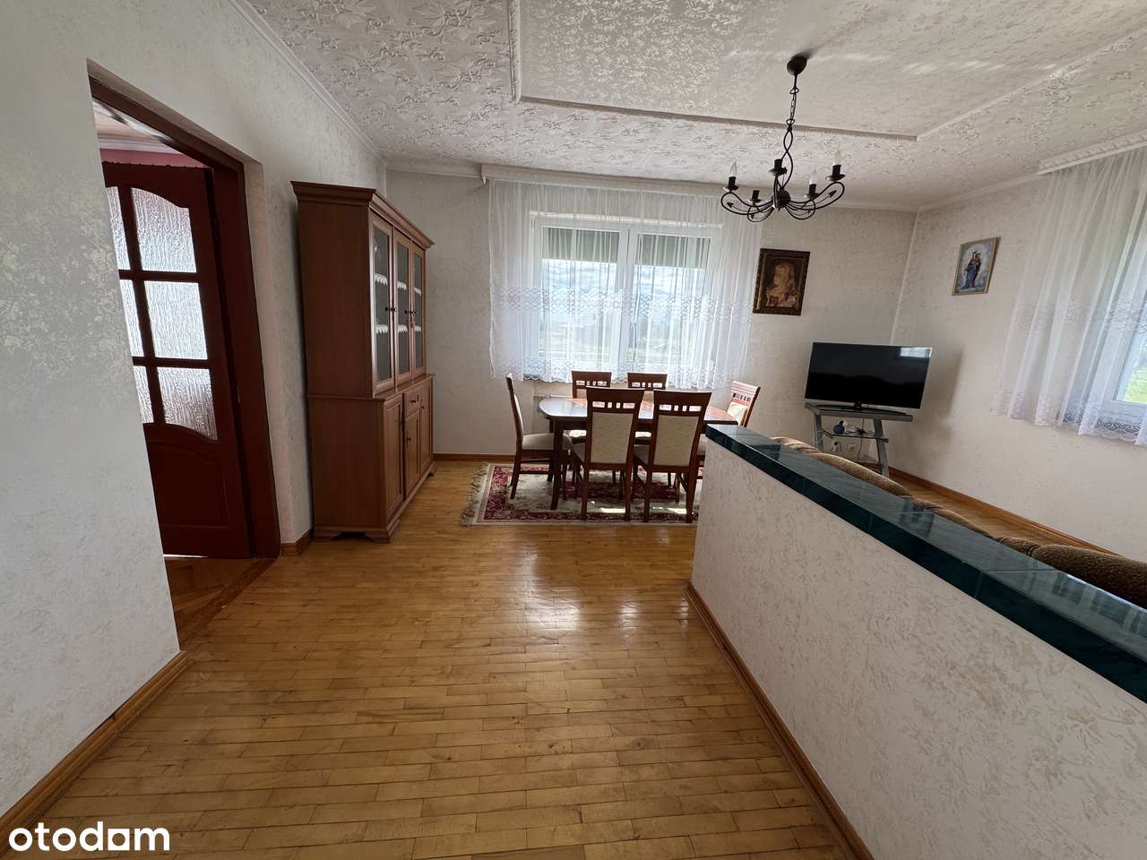 Grochowe - przestronny dom, zabudowania gospodarcze, działka 16 arów!-4