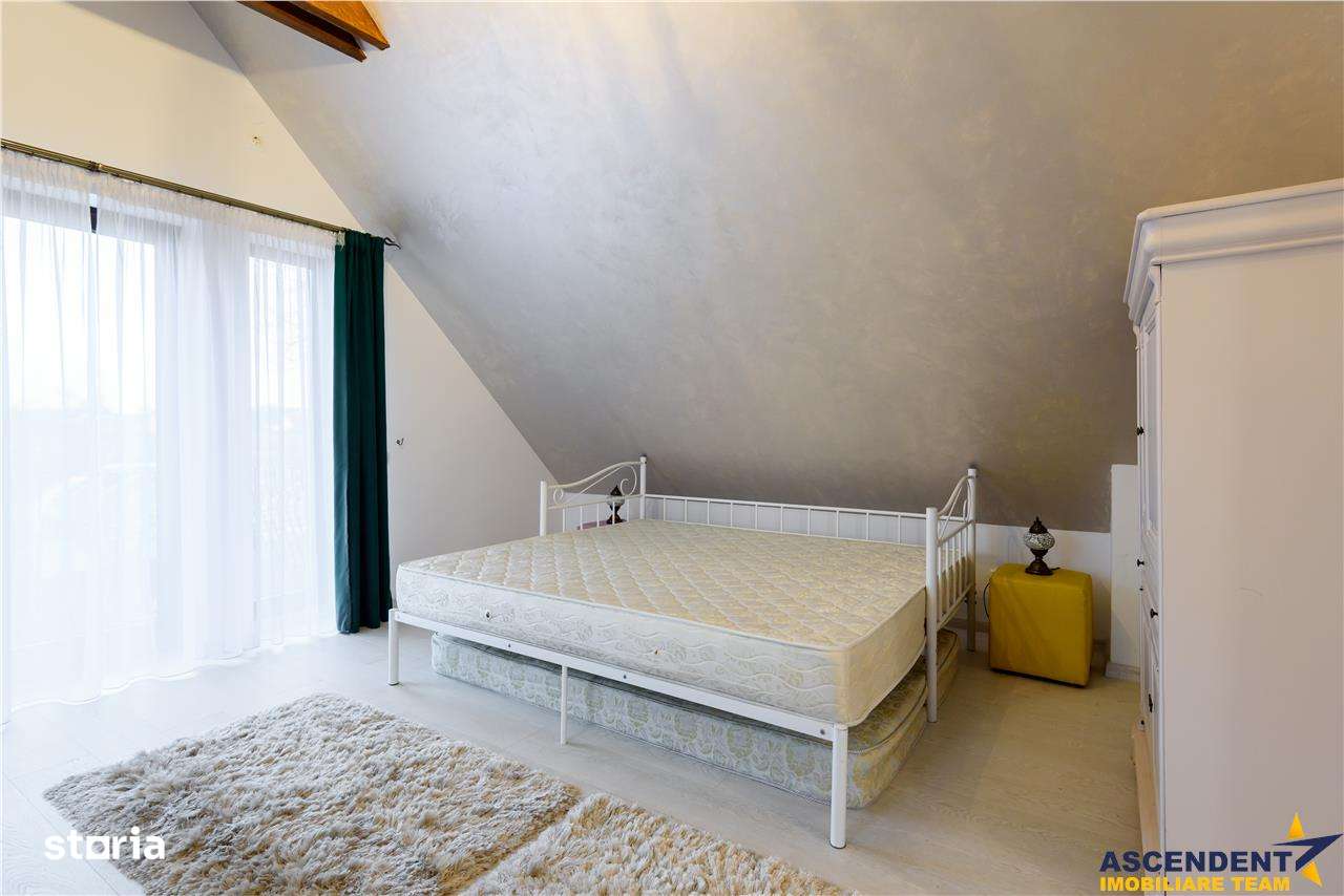 Casa spatioasa cu gradina si garaj, Sanpetru, Brasov - Imagine principală: 5/20