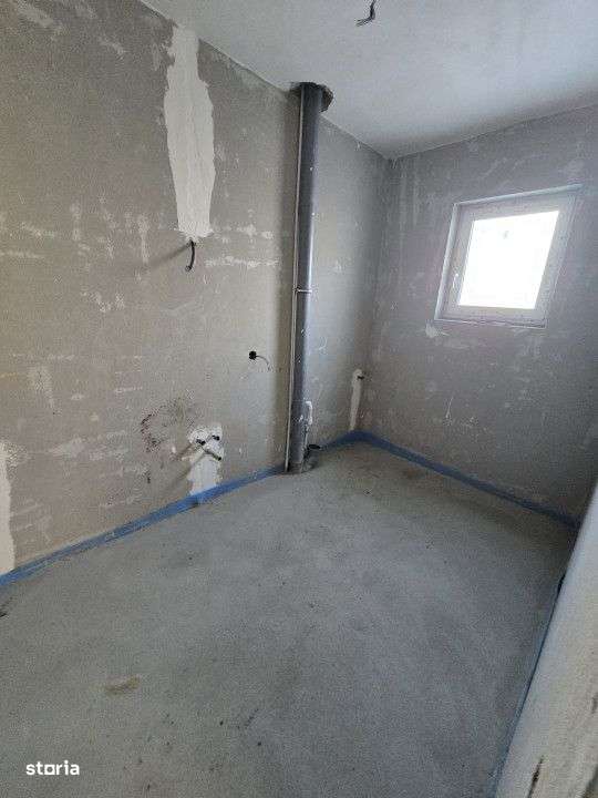 Duplex de vanzare, 4 camere, 120mp, 330mp teren, parcare,zona Chinteni - Imagine principală: 4/7