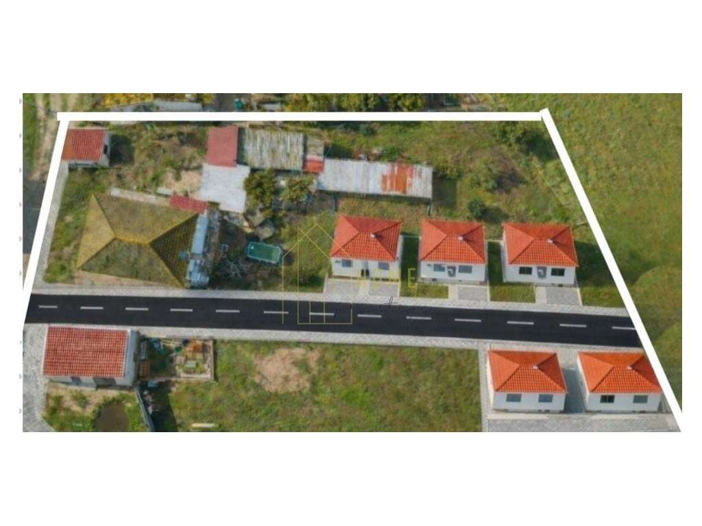 Excelente Quinta Bi familiar ou de Investimento-44