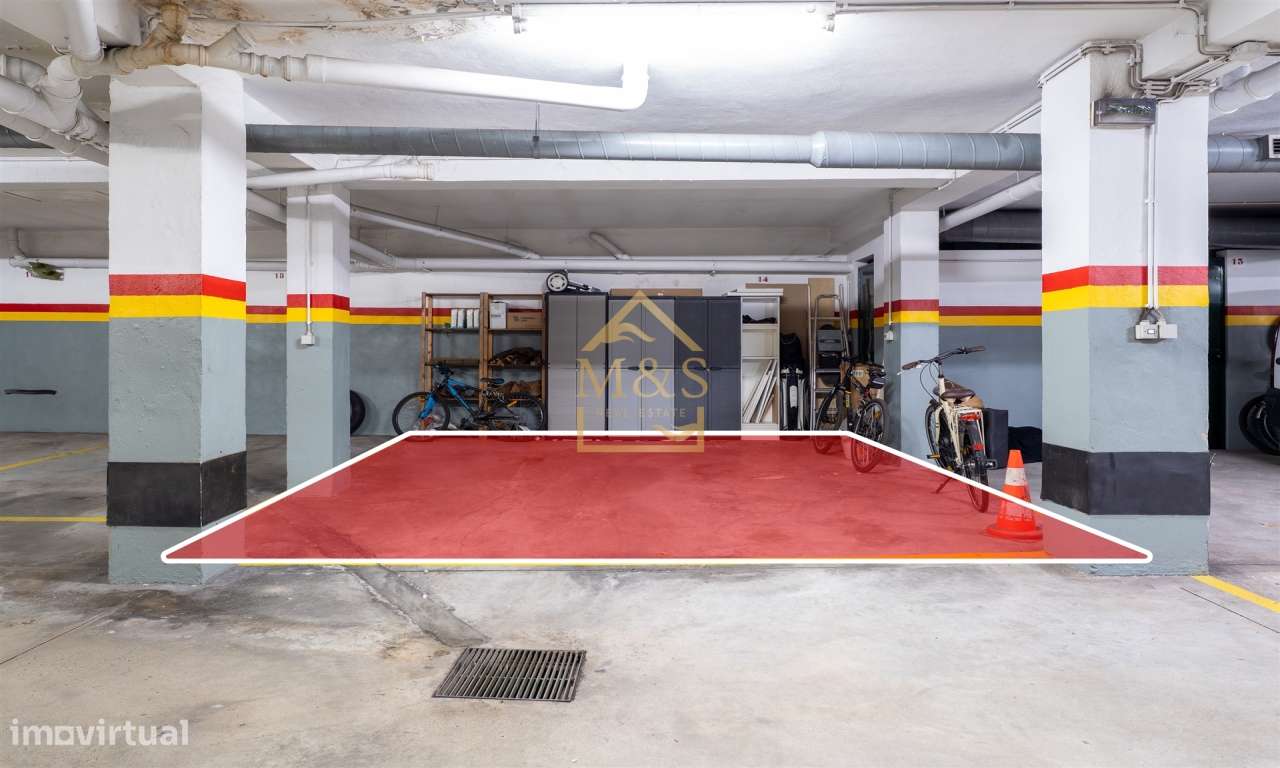 Apartamento T4-Varanda-Garagem - 600Mts da Praia - Metro- Matosinhos-40