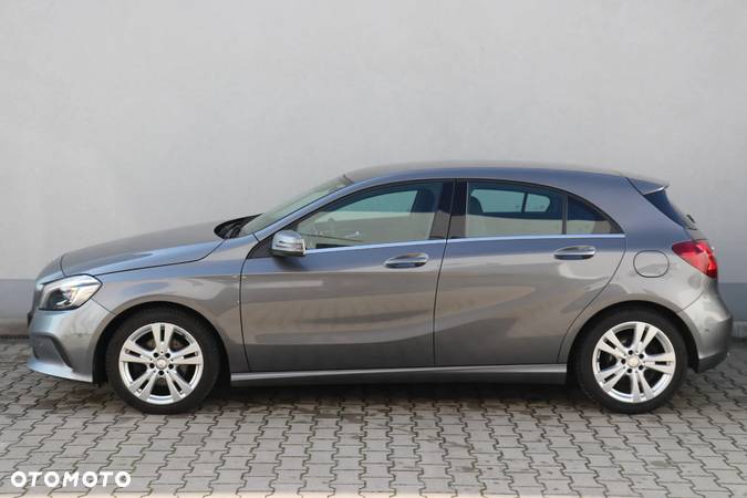 Mercedes-Benz Klasa A 200 (BlueEFFICIENCY) 7G-DCT - 5