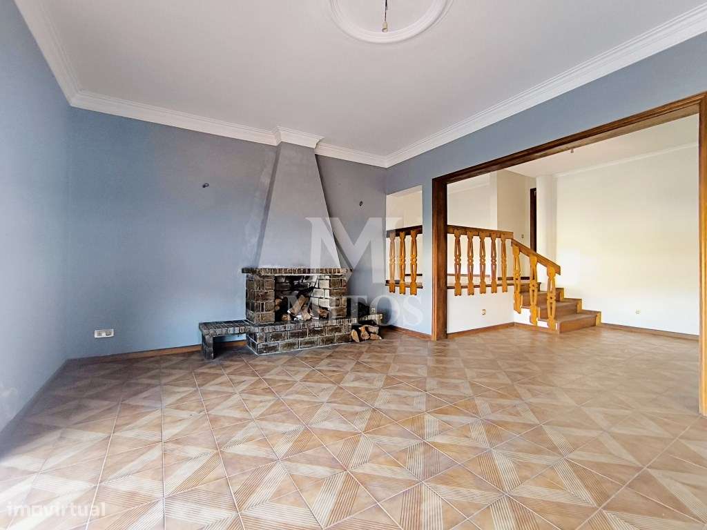 Moradia T3 em Barroselas-11