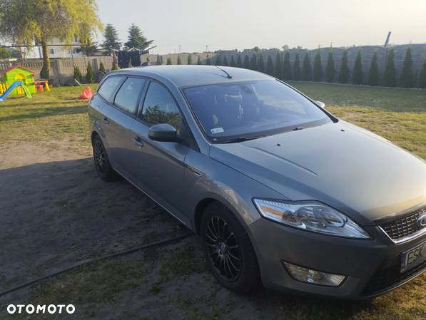 Ford Mondeo Turnier 2.0 TDCi Concept - 1