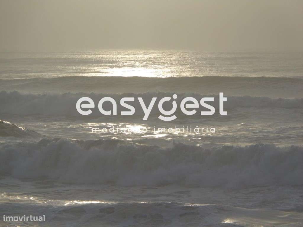 Terreno Construção de moradia a 100 m2 da praia - Grande imagem: 5/6