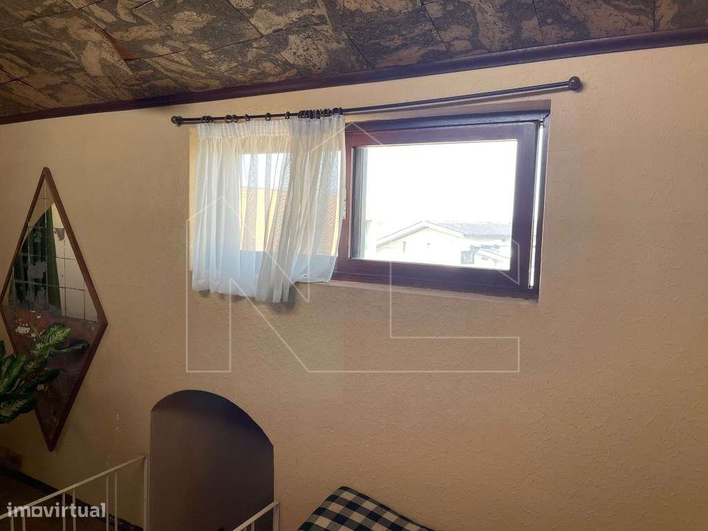 Moradia T3 com pátio e sótão amplo - Centro de Ílhavo-19